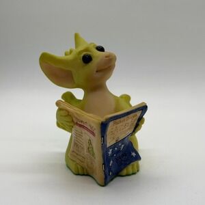 Pocket Dragons Good News Figurine 1996 Real Musgrave Flambro